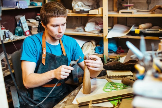 Diferencia entre Carpintero y Ebanista: ¿A quién debo llamar? 2